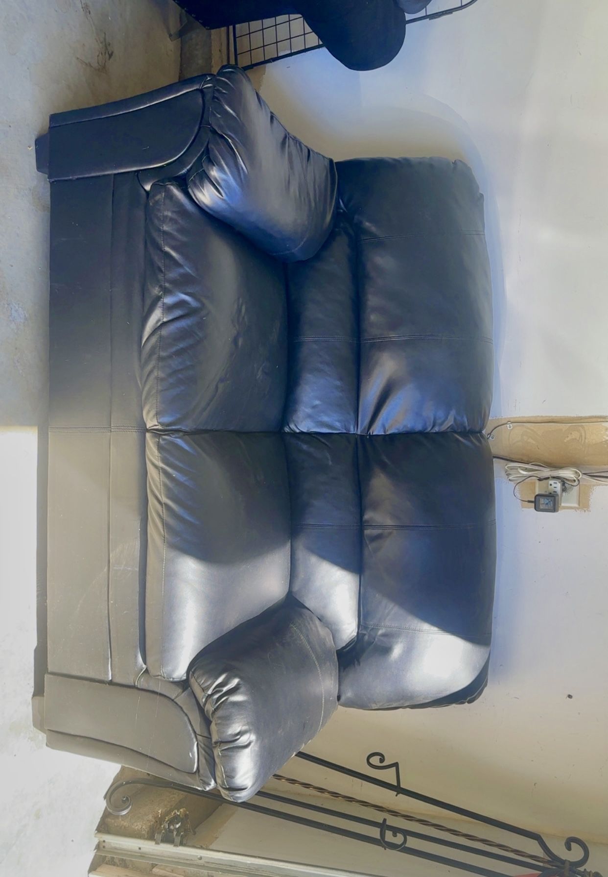 Sofa/ Love Seat