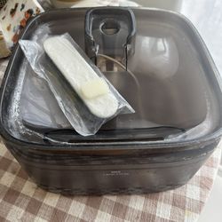 USED DOG WATER FOUNTAIN
