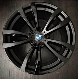 (4) 20" BMW X5 & X6 Rims Factory OEM style 469M Newly Powder coated 🔥