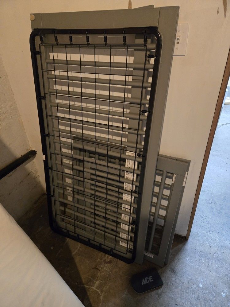 Baby Crib Excellent Condition 