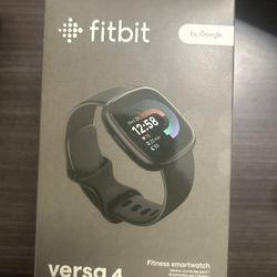 Fitbit Versa 4 
