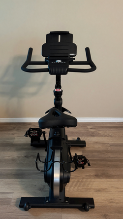 Echelon Smart Connect EX3 – Like New Condition, 32 Resistance Levels - Red Oak, TX