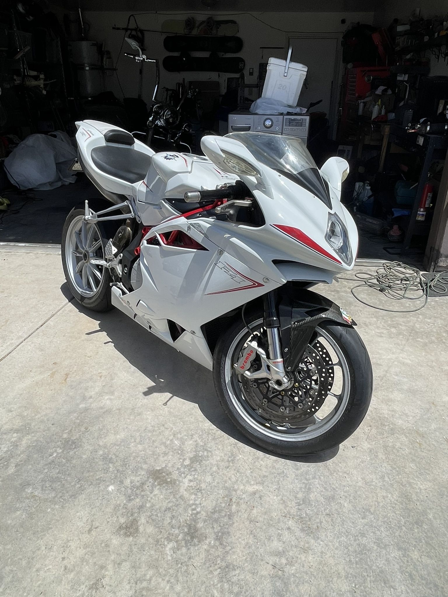 2013 MV Agusta F4