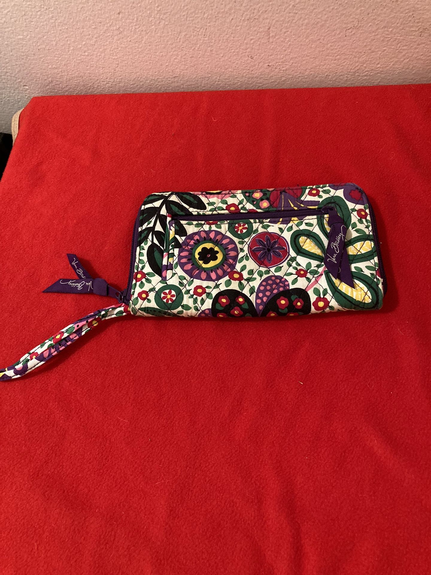 Vera Bradley Viva La Vera Ziparound Wristlet Wallet Purple Floral 8” x 4 1/2” Excellent Condition 