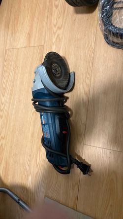 Bosch Corded Angle Grinder with Disc