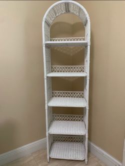 White Wicker Arched Shelf