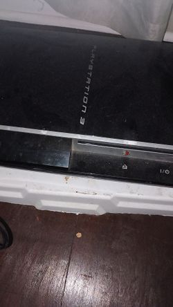 2 PlayStation 3s