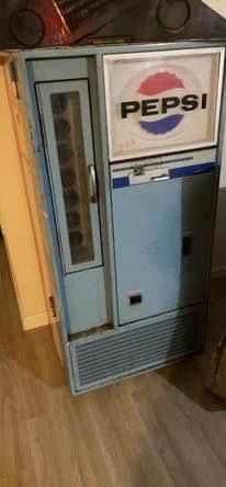 Vintage Pepsi Vending Machine