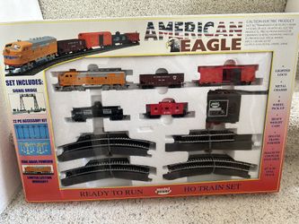 VINTAGE H O TRAIN SET. AMERICAN EAGLE
