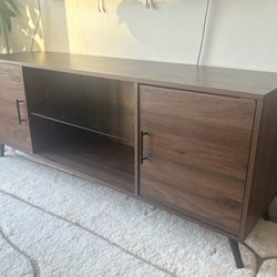 Entertainment Unit
