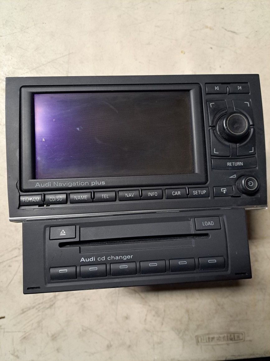 2006 Audi A4 Radio And Other Parts