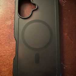 iPhone 16 MagSafe case