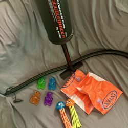 Miscellaneous Pool Toys And Accessories 
