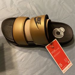 Nike Slides, Women’s Sandal, Children’s Sandal, New In Box, Nike Off court Duo