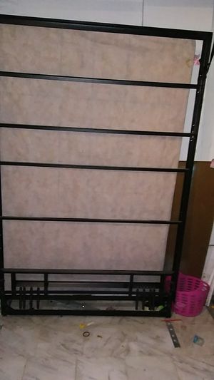 Photo Murphy bed frame
