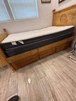 Rustic twin size bed