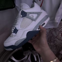 Jordan 4 Midnight Navy