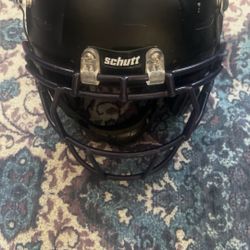 f7 football helmet 