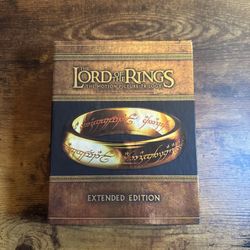 Lord of the Rings - Extended Edition Trilogy Blu-ray/DVD (2011) 15-Disc Box Set 
