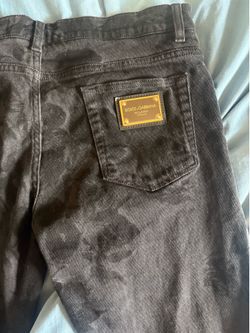 Dolce & gabbana size 52