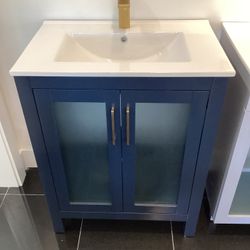 28” Vanity, Blue, Solid Wood, Ceramic Top, Soft Close Doors, Available For Pick Up