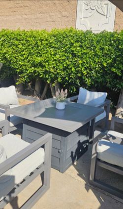 5 pc  aluminum patio Set/conversation Set/outdoor Furniture/Cash Only