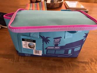 Trader Joe’s lunch tote brand new