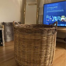 Extra Large Wicker Basket 