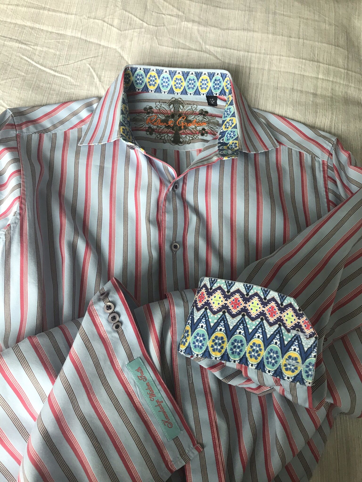 MEN'S ROBERT GRAHAM, DRESS SHIRT ,BUTTON DOWN, LONG SLEEVE SIZE S