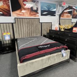 Gorgeous Bedroom Set Huge Blowout sale Only $1799