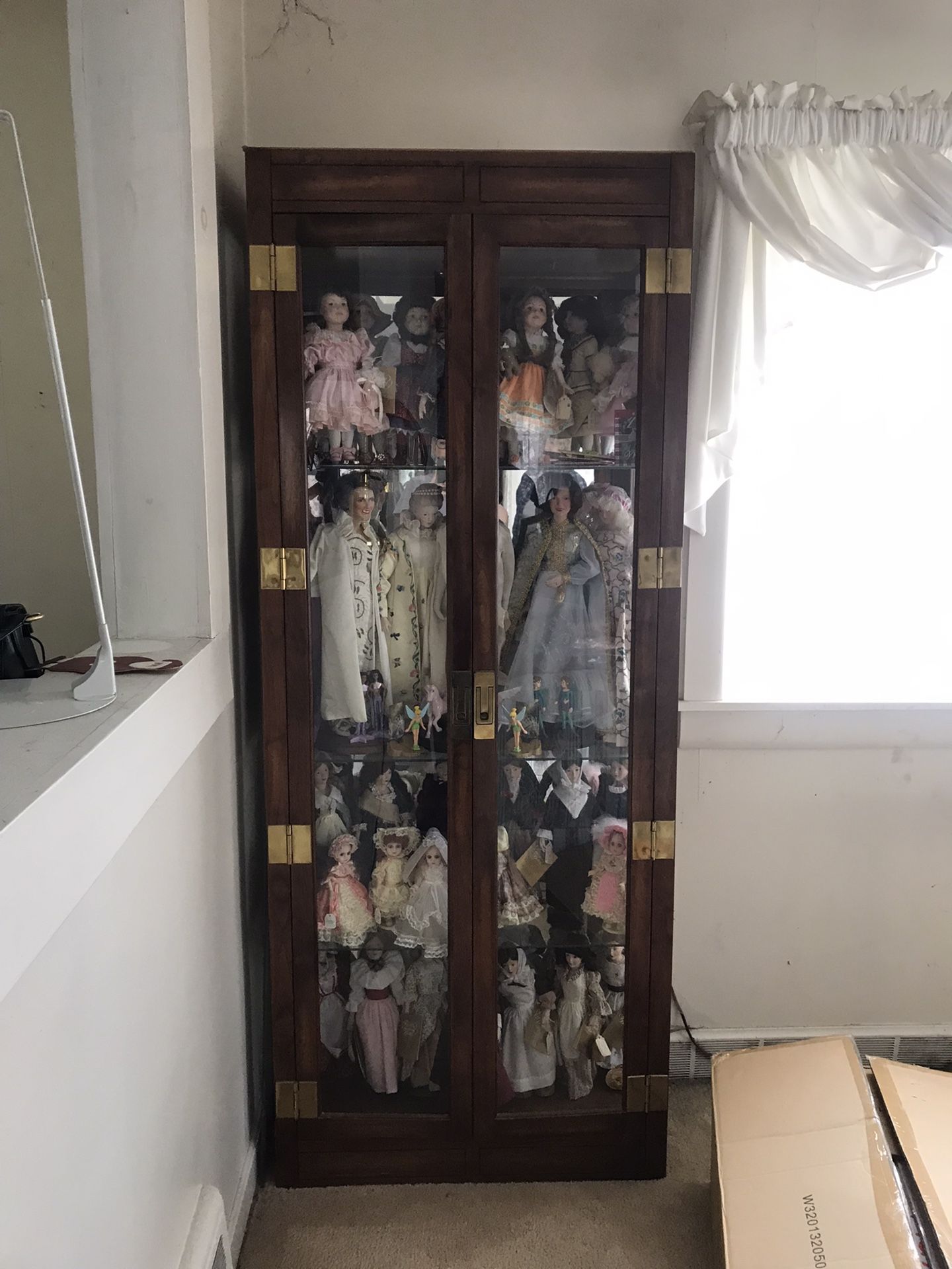 Display Cabinet