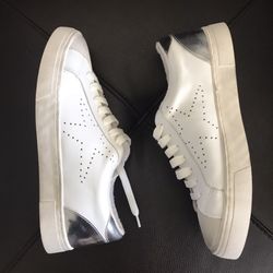 Steve Madden Resume Sneakers 7.5