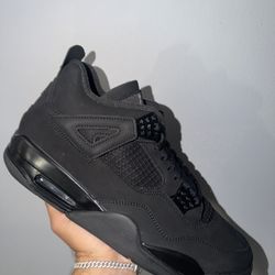 Jordan 4 Black Cats 