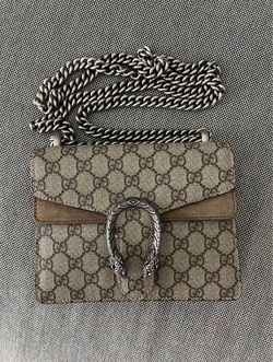 Gucci Dionysus GG Supreme Mini Bag