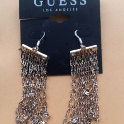 STUNNING GUESS GOLD COLORED DANGLE EARRINGS NEW