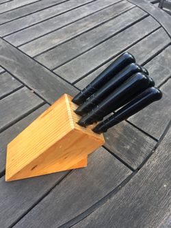 Knife Set Of Six With Wooden Holder