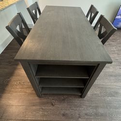 Dinning Table