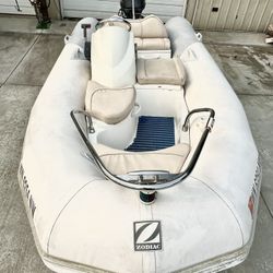 2007 11’ Zodiac Yachtline dinghy Steering console 40hp Yamaha