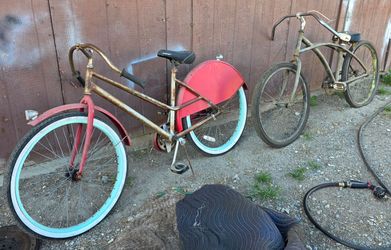 Old vintage cruiser bicycles
