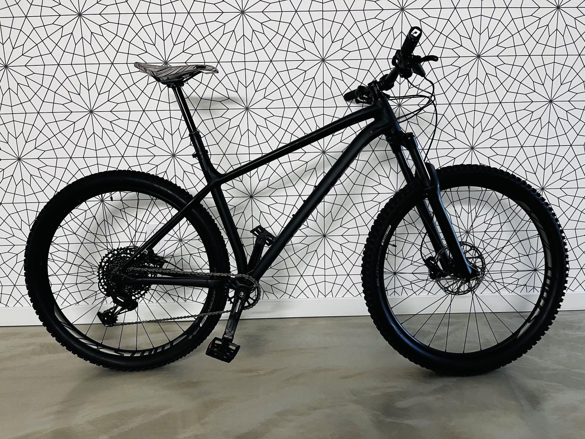 2020 Specialized Fuse Comp 29 Mountain Bike XL