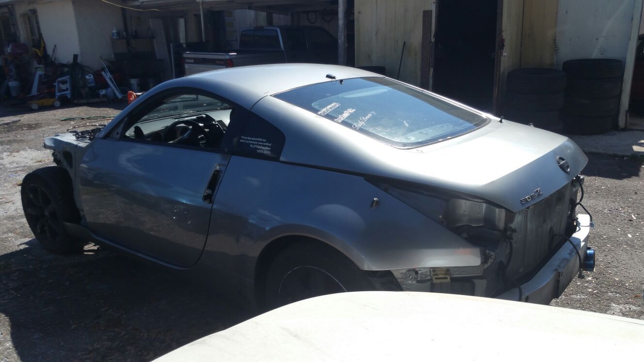 Nissan 350 z parts or whole