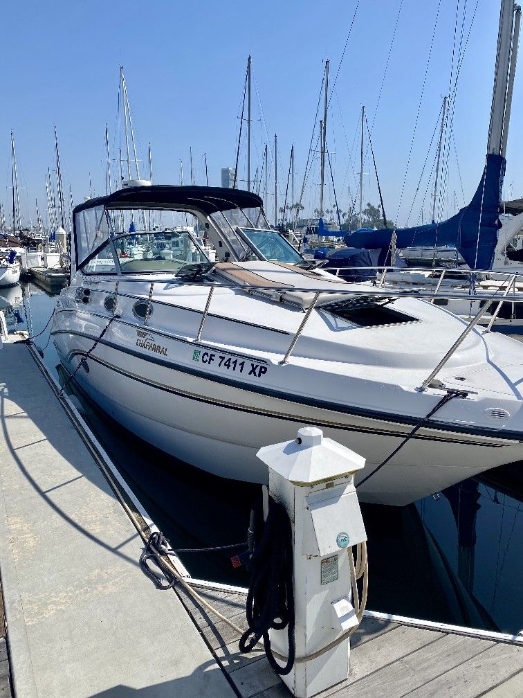 1999 chaparral boat