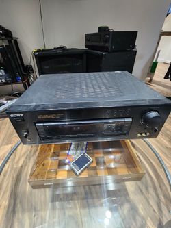 Sony STR-D915 FM Stereo FM-AM  Receiver AV Control Center - Vintage - Working