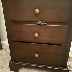 Queen Bed , Night Stand And Dresser For Sale 