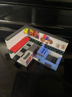 Five Nights At Freddy’s Prize Corner Set-Incomplete