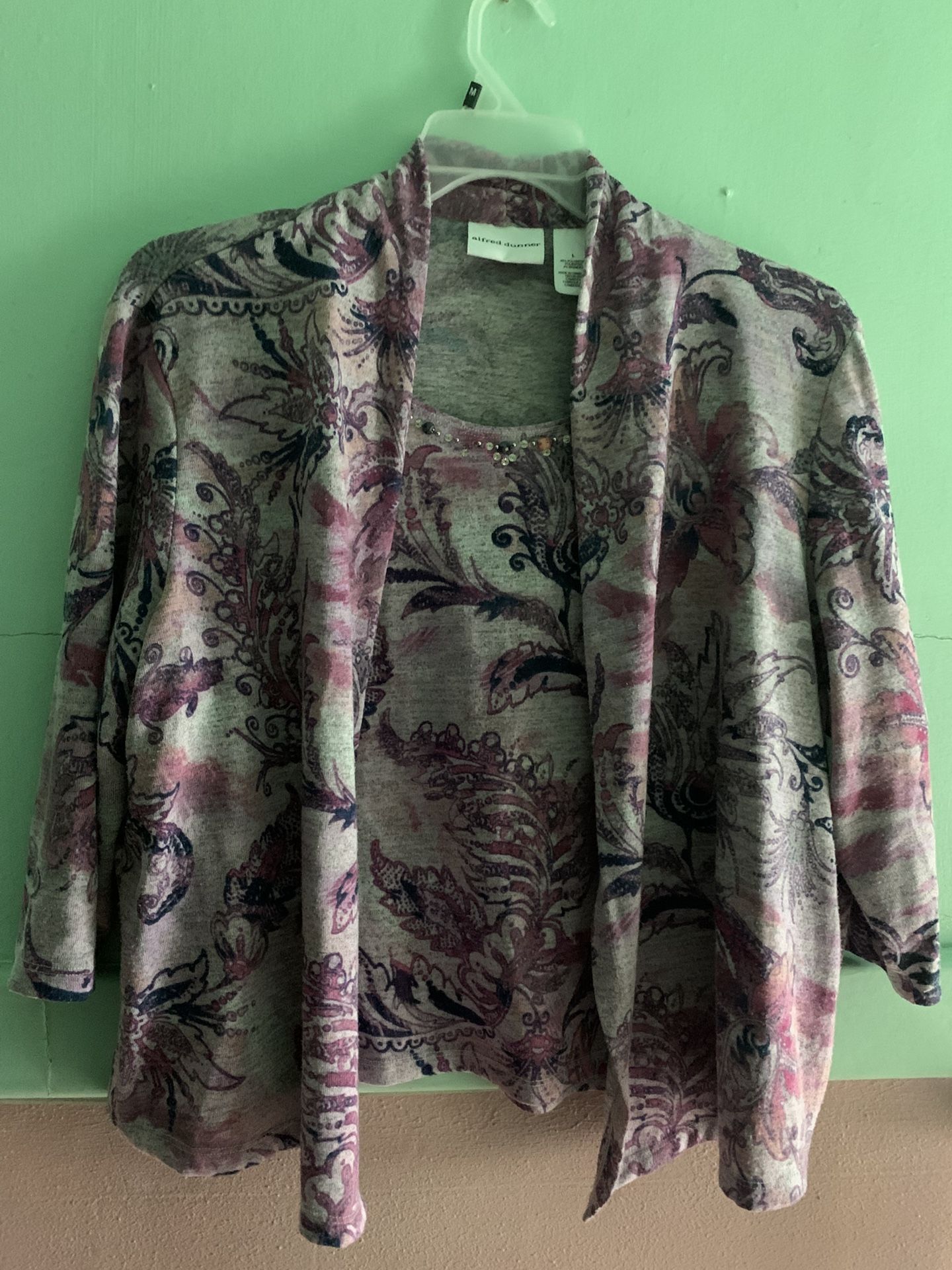 Woman’s Clothes
