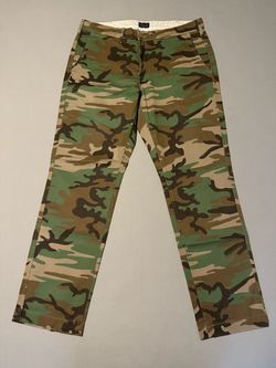 Levi’s 541 Athletic Fit Woodland Camo Chino Pants Like New VNDS