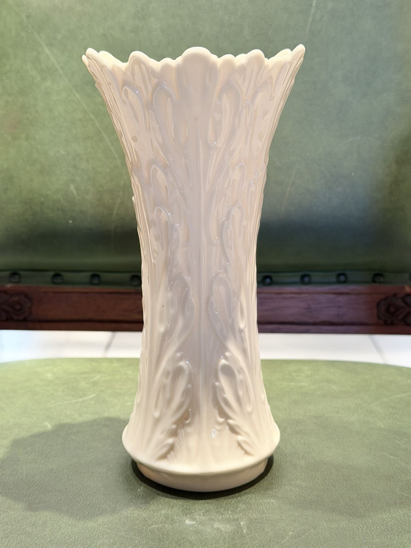 Vintage Lenox Woodland Acanthus Leaf Embossed Vase - 8.5"-Classic Lenox Cream