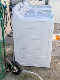 GE washer and dryer set