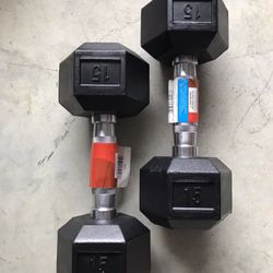 2-15lbs Rubber Hex Dumbbells. BRAND NEW